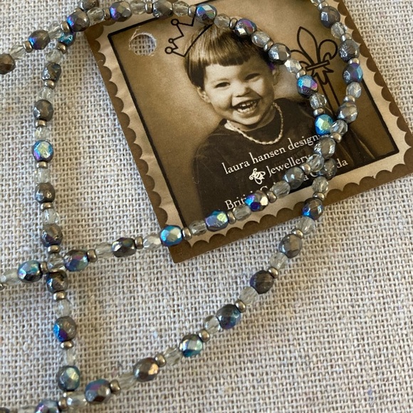 ✨ New Laura Hansen Design fleur de lys beaded locket necklace - Picture 4 of 8